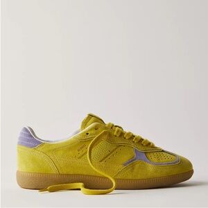 NWT ALOHAS Tb.490 Rife Sneakers